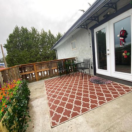 Hudson Homes Bnb Saanich Экстерьер фото